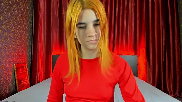 Snapshot of _Polly_Love_ chatting on December 13, 2024, 10:19 am  Polly Love  online show from December 13, 2024, 10:19 am