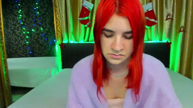 Snapshot of _Polly_Love_ chatting on December 25, 2024, 7:14 am  Polly Love  online show from December 25, 2024, 7:14 am