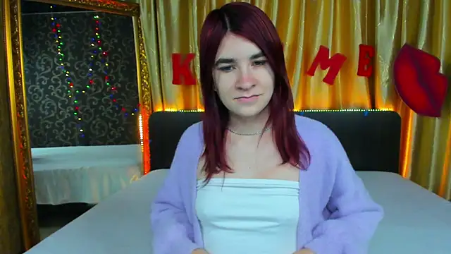 Snapshot of _Polly_Love_ chatting on February 5, 2025, 7:18 am  Polly Love  online show from February 5, 2025, 7:18 am