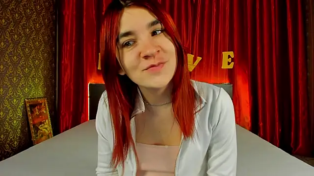 Snapshot of _Polly_Love_ chatting on February 17, 2025, 7:15 am  Polly Love  online show from February 17, 2025, 7:15 am