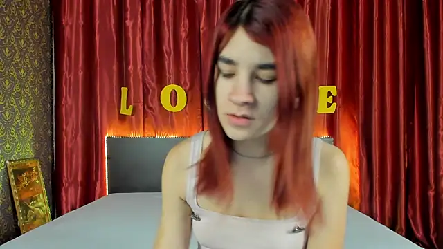 Snapshot of _Polly_Love_ chatting on February 21, 2025, 7:23 am  Polly Love  online show from February 21, 2025, 7:23 am