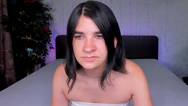 Snapshot of _Polly_Love_ chatting on September 10, 2025, 6:02 am  Polly Love  online show from September 10, 2025, 6:02 am