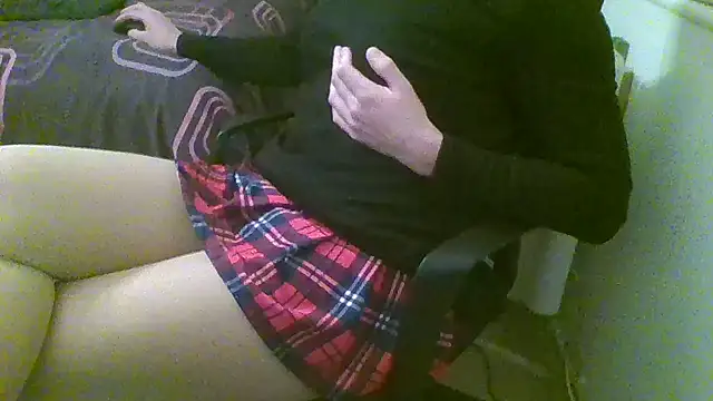 AshWinter online show from January 29, 2025, 4:52 pm