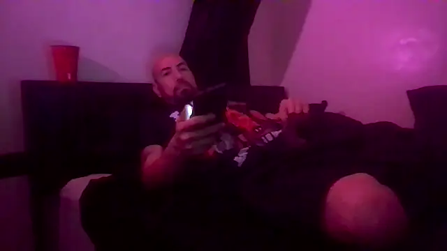 nakedtony81 online show from March 13, 2026, 10:05 pm