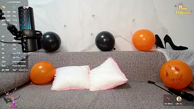 sweet girl Vr online show from October 31, 2025, 5:30 am