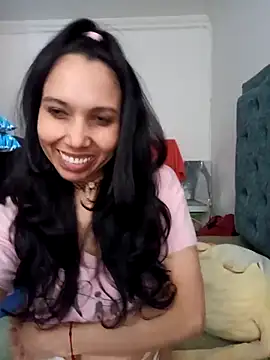 KimPielCanela online show from March 14, 2025, 9:32 pm