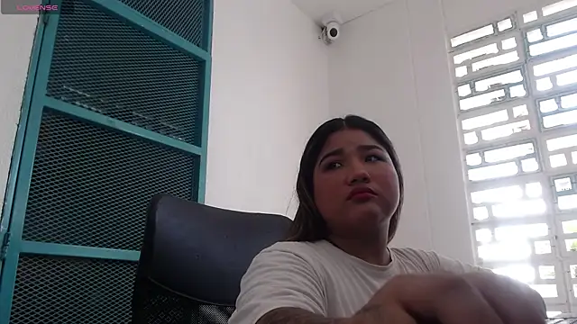 Gabycutee online show from September 21, 2025, 8:21 pm