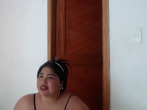 Gabycutee online show from February 4, 2026, 7:53 pm