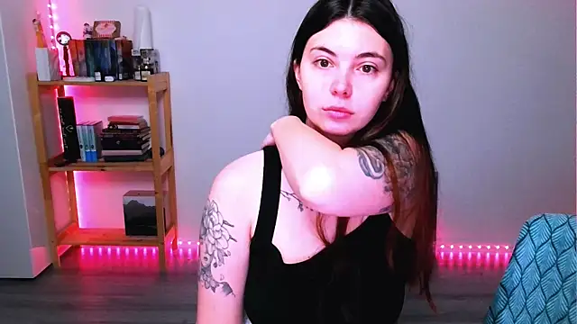 Snapshot of peaachybabe__ chatting on October 19, 2025, 2:56 am peaachybabe   online show from October 19, 2025, 2:56 am