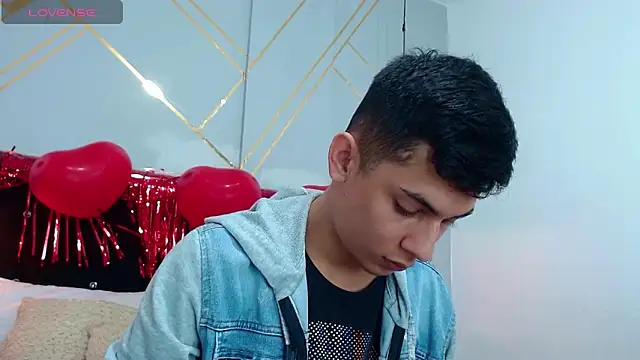 Oliver king sex online show from February 19, 2025, 5:38 pm