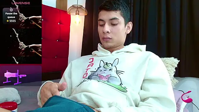 Oliver king sex online show from October 23, 2025, 3:33 pm