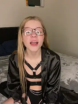 foxy ana13 online show from December 22, 2024, 3:44 am