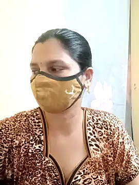 Snapshot of yourtamilcouple chatting on January 5, 2025, 1:58 pm yourtamilcouple online show from January 5, 2025, 1:58 pm