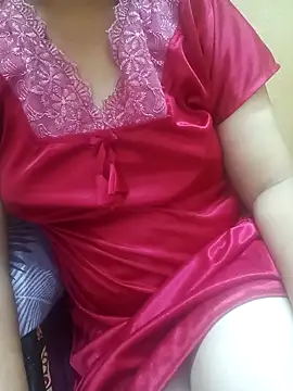 Snapshot of yourtamilcouple chatting on September 10, 2025, 4:51 pm yourtamilcouple online show from September 10, 2025, 4:51 pm