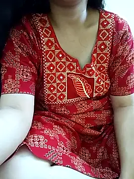 Snapshot of yourtamilcouple chatting on October 20, 2025, 10:05 am yourtamilcouple online show from October 20, 2025, 10:05 am