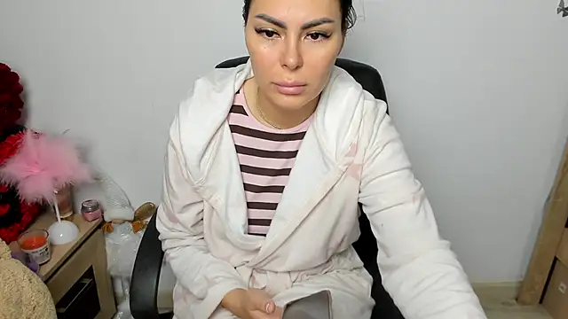 Snapshot of kilenyapatrice chatting on April 21, 2026, 10:10 am kilenyapatrice online show from April 21, 2026, 10:10 am