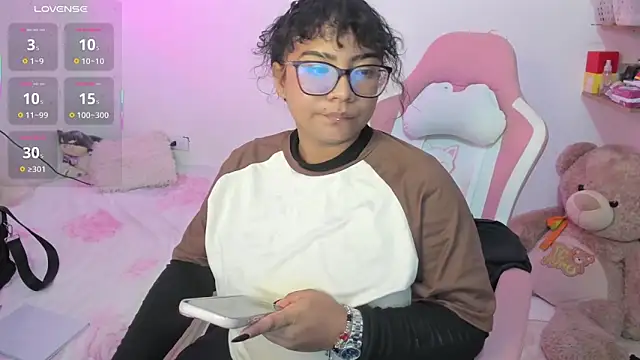 im angels77 online show from September 19, 2025, 4:14 am