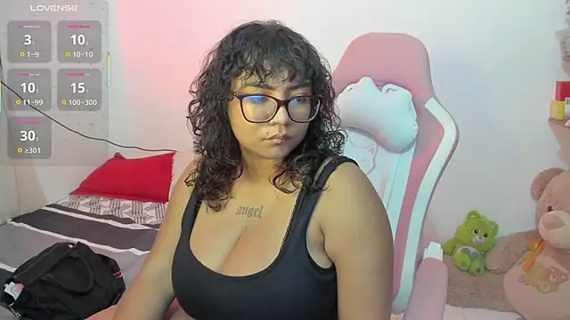 im angels77 online show from September 30, 2025, 3:33 am