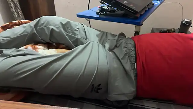 Snapshot of sexyboy09 chatting on October 24, 2025, 6:37 pm sexyboy09 online show from October 24, 2025, 6:37 pm