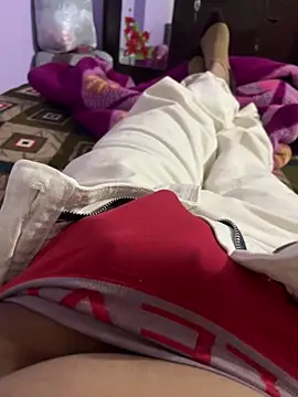 sexyboy09 online show from December 22, 2025, 2:03 pm