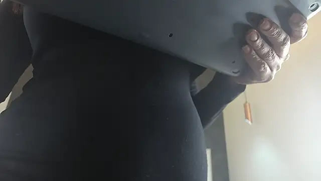 JaylaScott   online show from September 20, 2025, 8:21 pm