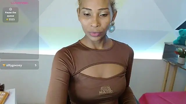 NatashaDormat online show from September 22, 2025, 2:08 pm