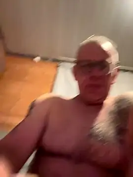 Snapshot of JakubW79 chatting on October 1, 2025, 10:16 pm JakubW79 online show from October 1, 2025, 10:16 pm