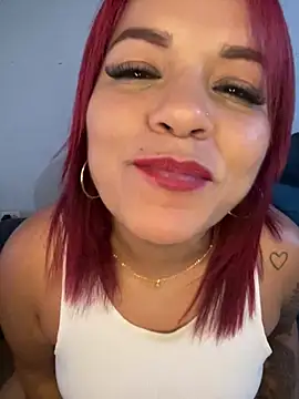Snapshot of EmmaHot chatting on January 30, 2025, 12:48 pm EmmaHot online show from January 30, 2025, 12:48 pm