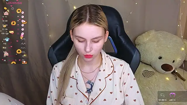 doll barbieee online show from September 18, 2025, 4:25 am