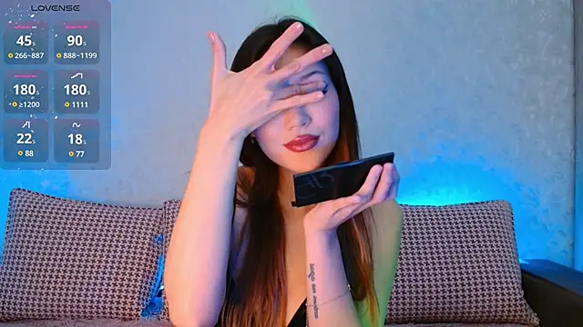 Snapshot of Min_Jee_ chatting on January 7, 2025, 8:13 am Min Jee online show from January 7, 2025, 8:13 am