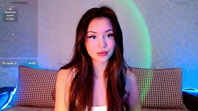 Snapshot of Min_Jee_ chatting on February 19, 2025, 5:38 am Min Jee online show from February 19, 2025, 5:38 am