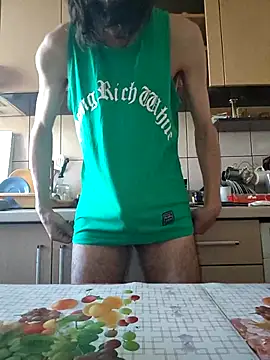 vulpe8400 online show from March 12, 2026, 6:41 am