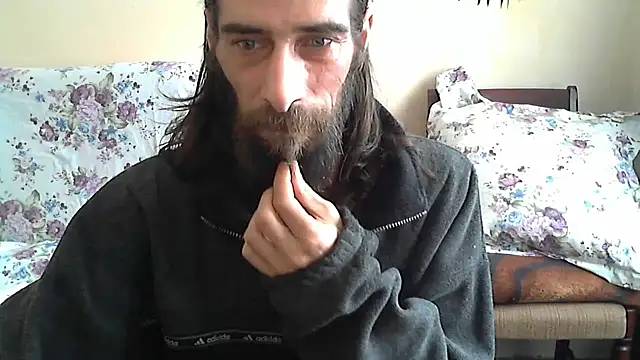 Snapshot of vulpe8400 chatting on April 10, 2026, 10:09 am vulpe8400 online show from April 10, 2026, 10:09 am