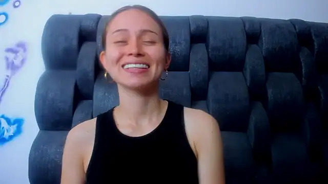 fulfill fantasies1 online show from December 15, 2025, 12:31 pm