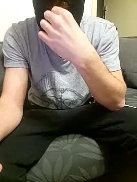 leloupblanc5304 online show from January 8, 2026, 8:55 pm