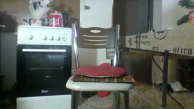 Snapshot of Ely_Elenita chatting on May 11, 2026, 7:25 am Ely Elenita online show from May 11, 2026, 7:25 am
