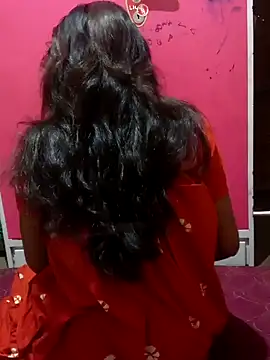 heena222 online show from December 31, 2024, 8:04 am