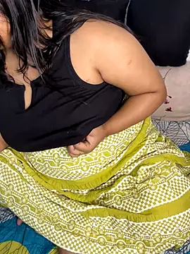 RDX BOY28 online show from December 1, 2025, 9:14 am