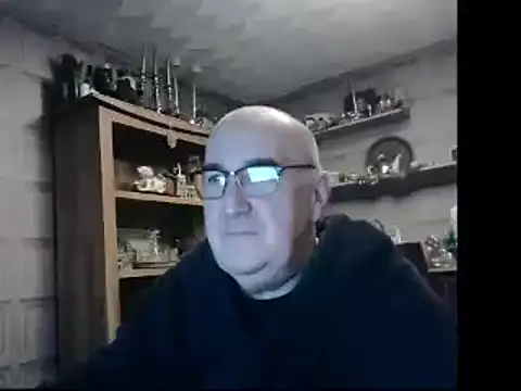 Adamdaddybear online show from December 20, 2024, 8:06 am