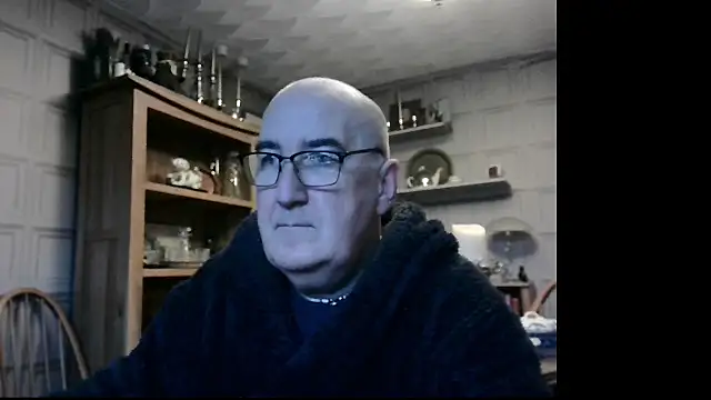 Adamdaddybear online show from January 6, 2025, 8:24 am
