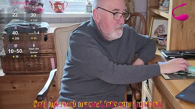 Snapshot of Adamdaddybear chatting on February 26, 2026, 2:27 pm Adamdaddybear online show from February 26, 2026, 2:27 pm