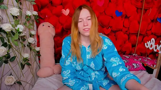 MarryJanes online show from February 13, 2025, 2:20 pm