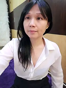 enjoysung online show from February 13, 2025, 11:39 am