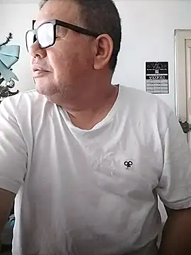 Snapshot of catatunboculion chatting on December 29, 2024, 12:12 pm catatunboculion online show from December 29, 2024, 12:12 pm