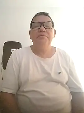 Snapshot of catatunboculion chatting on December 31, 2024, 11:20 am catatunboculion online show from December 31, 2024, 11:20 am