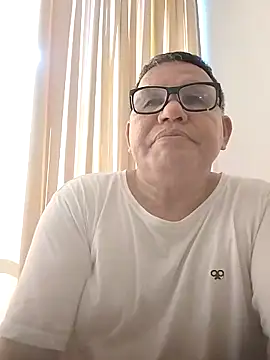 Snapshot of catatunboculion chatting on December 31, 2024, 8:12 pm catatunboculion online show from December 31, 2024, 8:12 pm