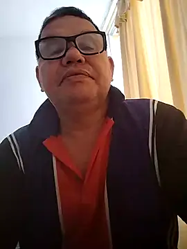 Snapshot of catatunboculion chatting on January 3, 2025, 1:47 pm catatunboculion online show from January 3, 2025, 1:47 pm