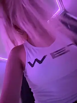 Snapshot of XMelissaX chatting on September 11, 2025, 7:25 pm XMelissaX online show from September 11, 2025, 7:25 pm