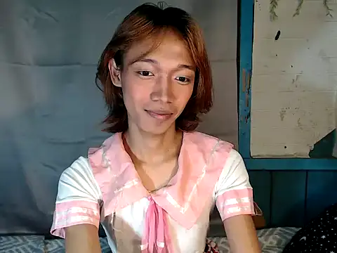 imtwinky online show from October 3, 2025, 10:45 am