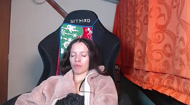 sweetdam12 online show from December 28, 2024, 11:26 pm